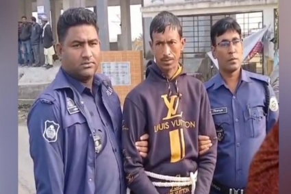 বাবার নির্দেশে চাচার হাতে খুন হয় আয়েশা, হত্যার আগে করা হয় ধর্ষণ