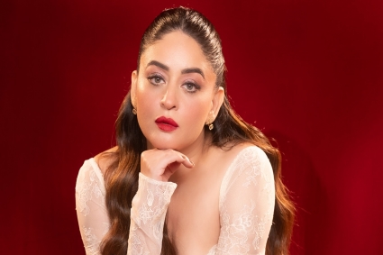 বিচ্ছেদের পরে নতুন সম্পর্কে মাহি!