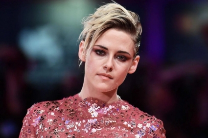 ট্রাম্পের ওপর বিরক্ত হয়ে যুক্তরাষ্ট্র ছাড়ার ঘোষণা অস্কার মনোনীত অভিনেত্রীর