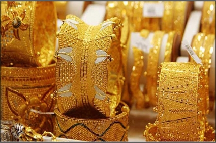 সোনার ভরি বেড়ে ২ লাখ ৭০ হাজার ছাড়াল