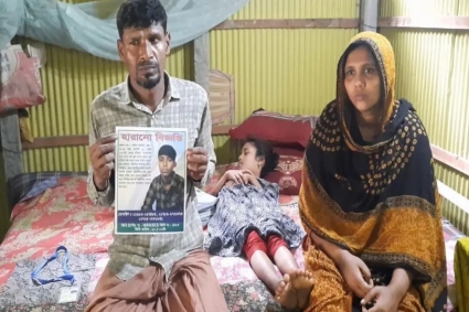 দুই মাসেও মেলেনি তাহসিনের খোঁজ, সন্তানের অপেক্ষায় অশ্রুসিক্ত বাবা-মা