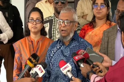 বাংলাদেশিদের জন্য মালয়েশিয়ার শ্রমবাজার খুলে গেছে : প্রবাসী কল্যাণমন্ত্রী