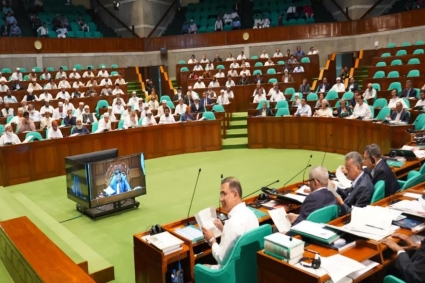 ব্যাংক খাতে দুর্নীতি দমন, পুঁজিবাজারে কারসাজির বিরুদ্ধে কড়া বার্তা সংসদে