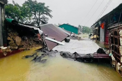 চট্টগ্রামে সাড়ে ৪ লাখ মানুষ পানিবন্দি ও খাদ্য সংকটে