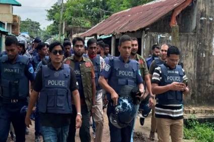 চিংড়ি প্রকল্পের দখল নিয়ে বাঁশখালীতে গোলাগুলি, আটক ১০