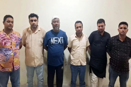 গুলশানে রেস্তোরাঁয় আ. লীগের গোপন বৈঠক, গ্রেপ্তার ৬