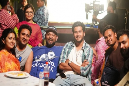 নতুনদের নিয়ে আসছে নব্বই দশকের প্রেমের গল্প