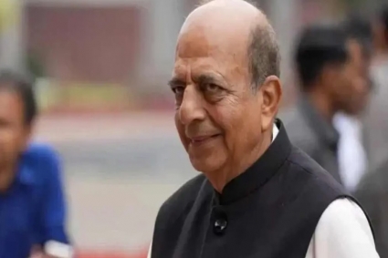 কী বার্তা দি‌তে হঠাৎ দি‌ল্লি গে‌লেন দীনেশ ত্রিবেদী?