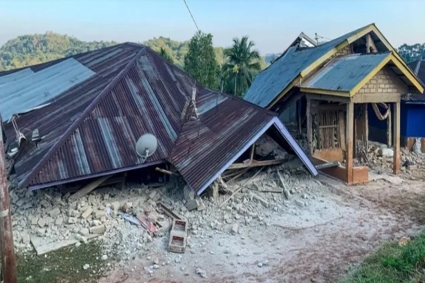 একদিনে দুই শক্তিশালী ভূমিকম্প, ইন্দোনেশিয়ায় মৃতের সংখ্যা বেড়ে ৪৭