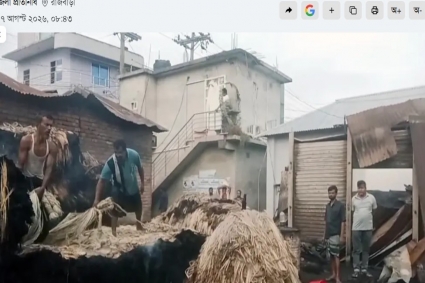রাজবাড়ীতে ভয়াবহ আগুনে ১০ দোকান পুড়ে ছাই