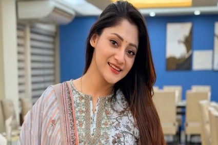 বিয়ে নিয়ে বিভ্রান্তিকর তথ্য, আইনি পদক্ষেপের হুঁশিয়ারি পূজা চেরির