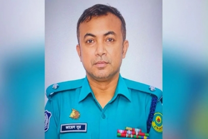 থানার পেছনে ছিনতাই ও নিষিদ্ধ ছাত্রলীগের মিছিলের পর ওসিকে বদলি